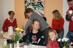 Austausch bei Caf� und Kuchen